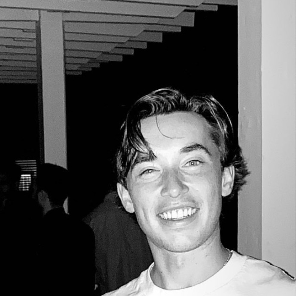 Meet your Posher, Xander